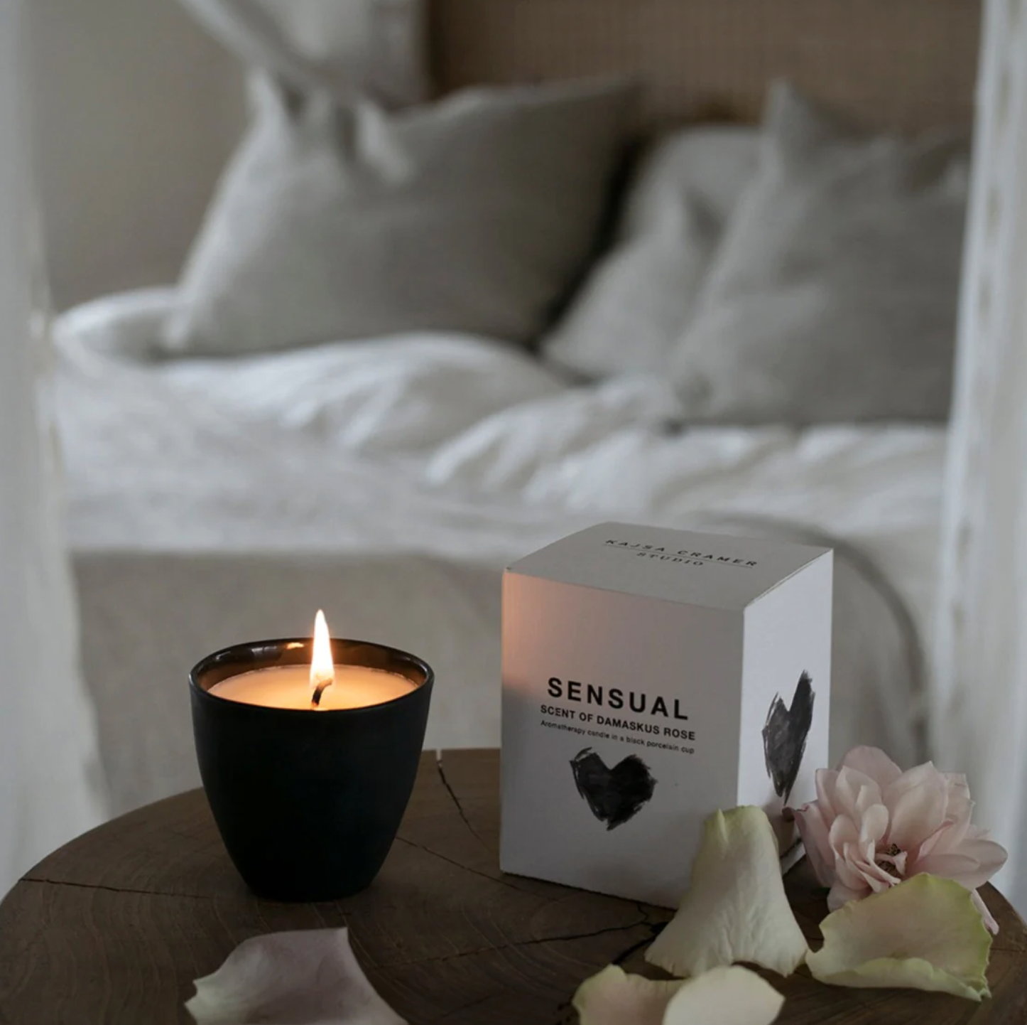 Aromatherapy scented candle CALM