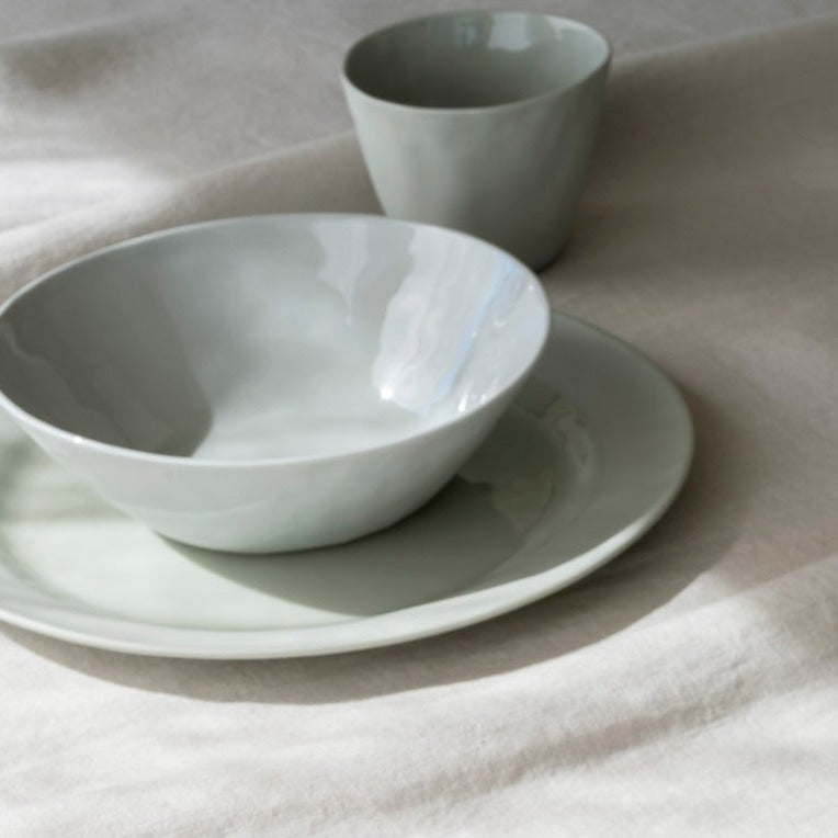 Bowl GREENGRAY 19cm - Kajsa Cramer